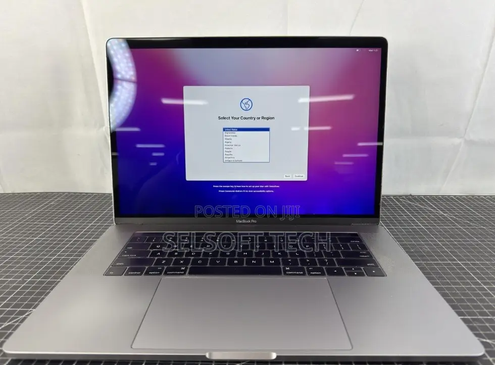 Laptop Apple MacBook Pro 2016 16GB Intel Core i7 SSD 512GB