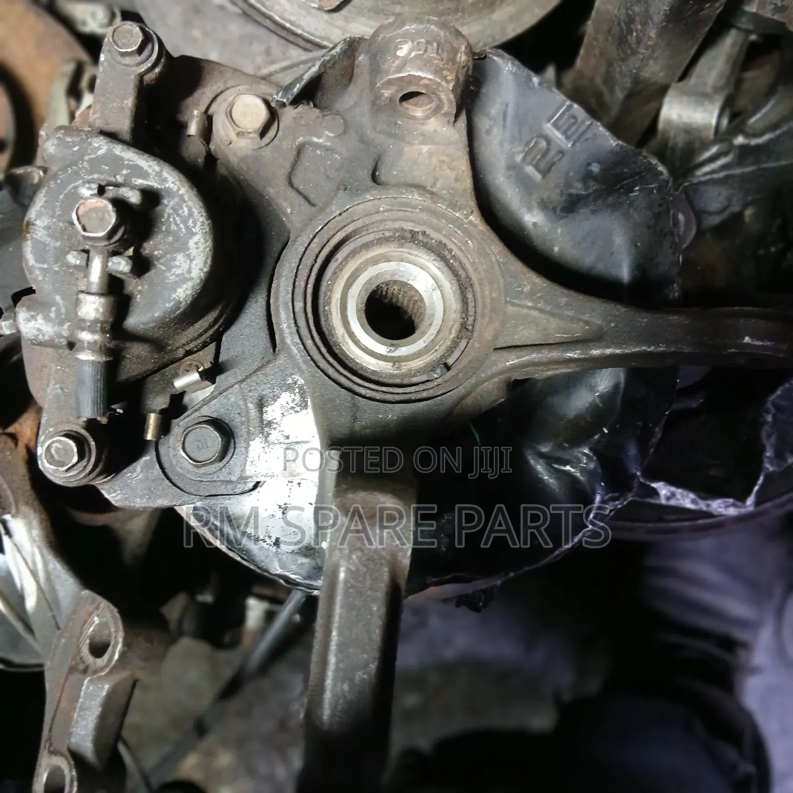 Front Hub Honda Fit Shuttle