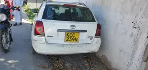 Toyota Avensis 2009 White