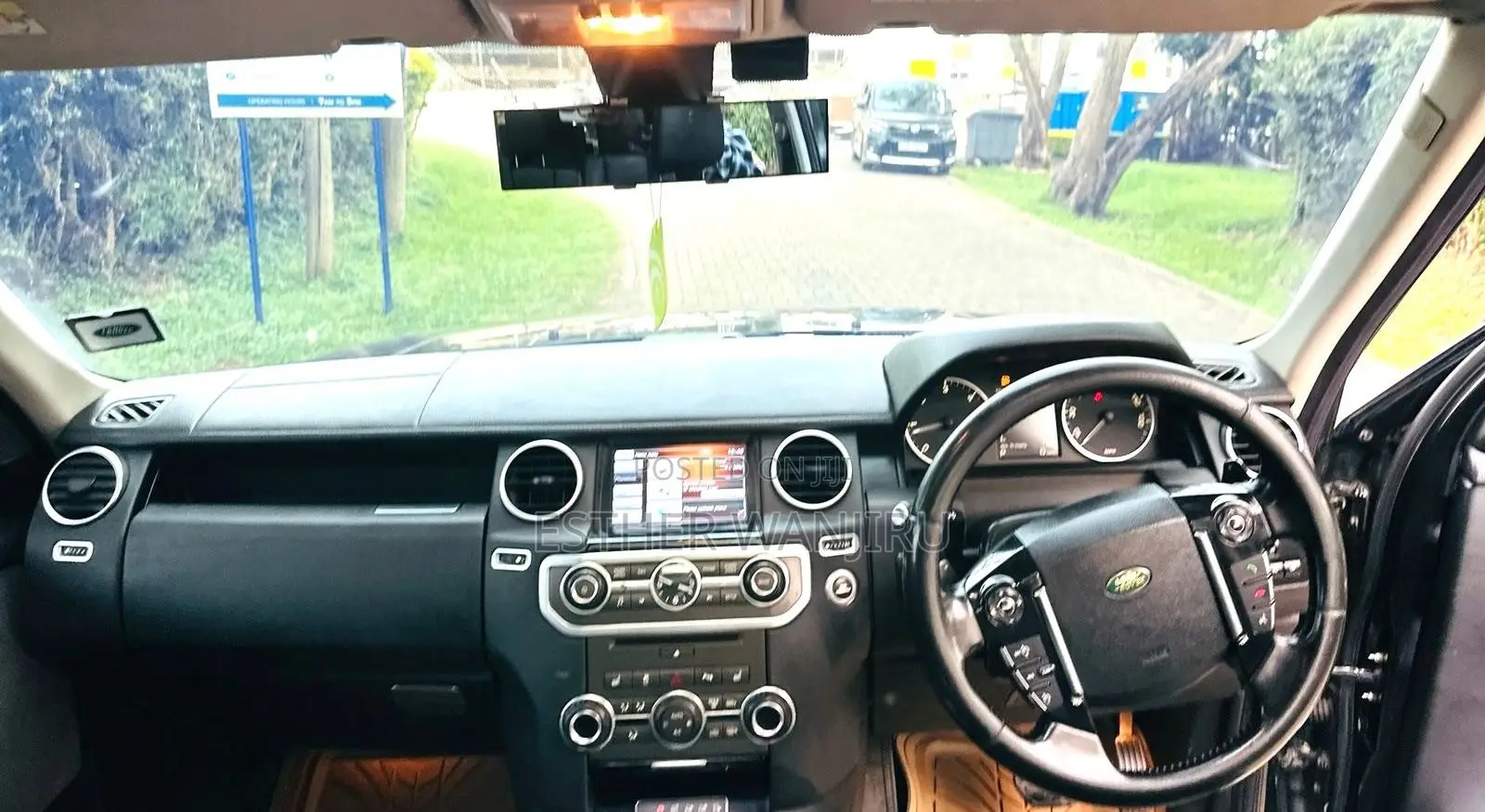 Land Rover Discovery 2013 Black