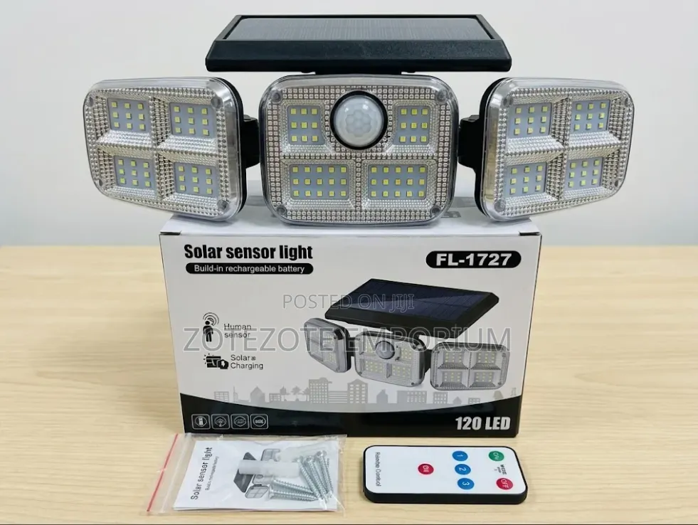 3 Head Solar Sensor Light