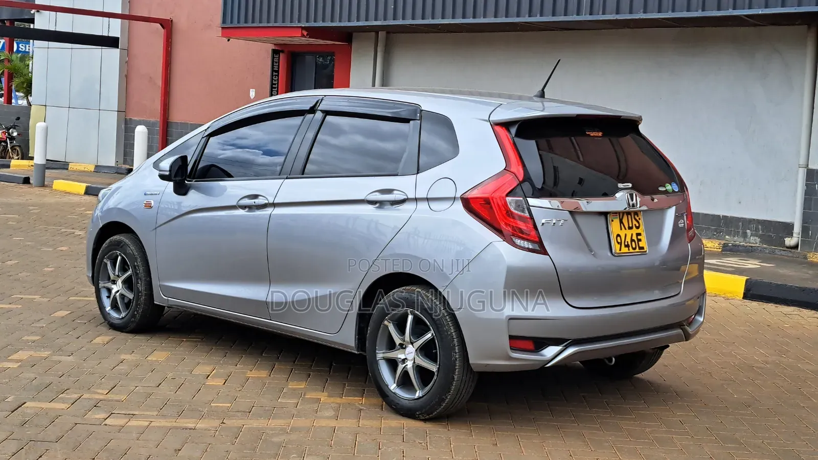 Honda Fit 2017 Silver