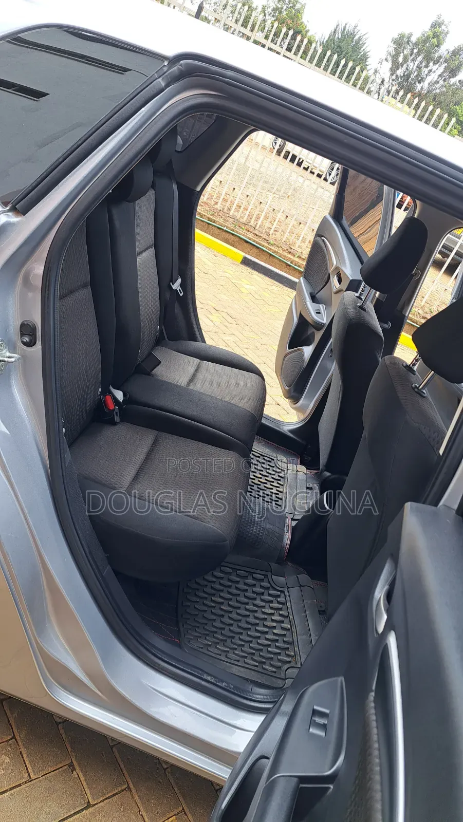 Honda Fit 2017 Silver