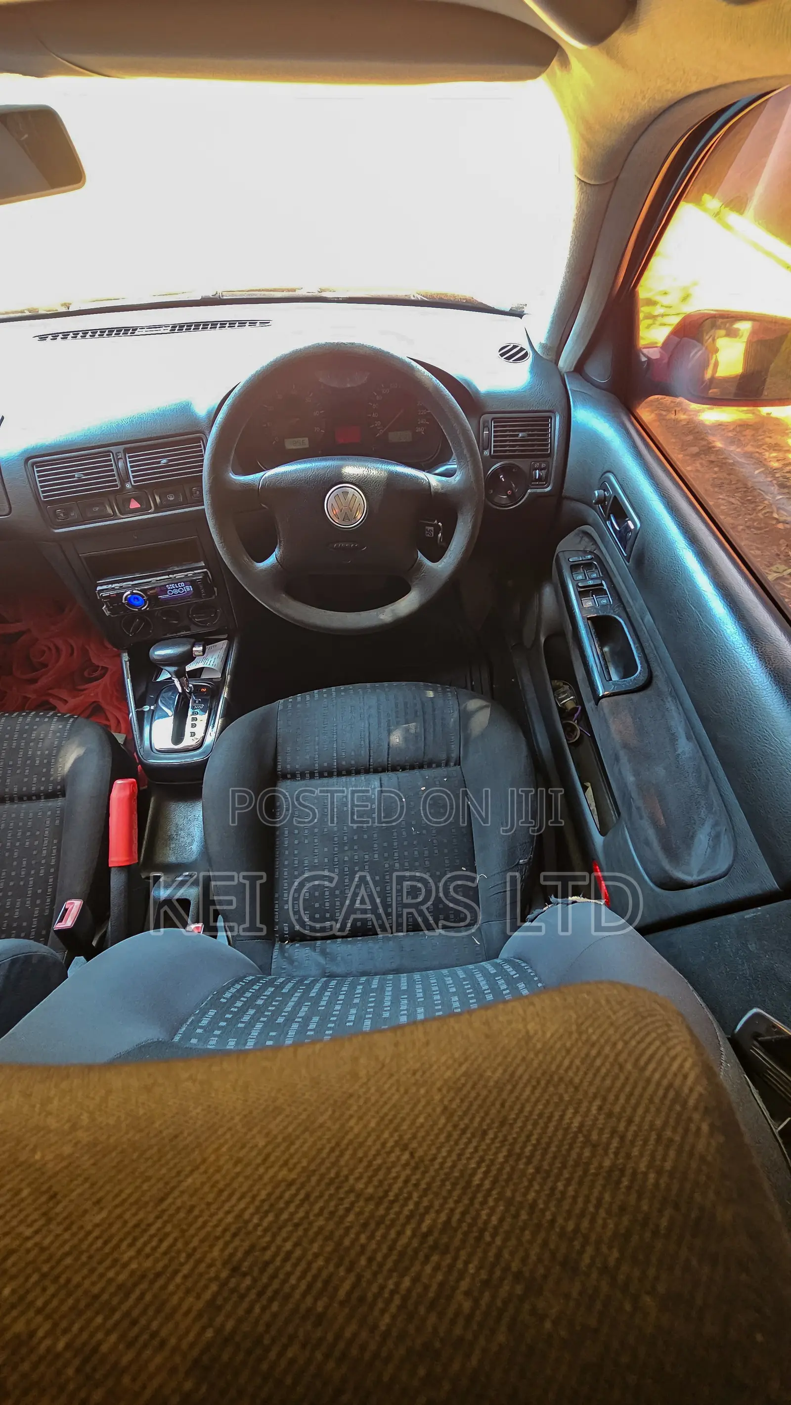 Volkswagen Golf 1.6 Automatic 2003 Red