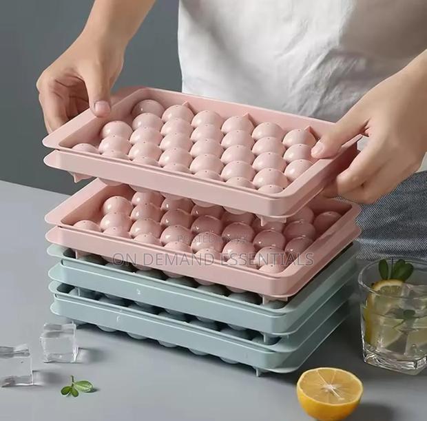 Rectangular Ice Cube Tray - thumbnail 3