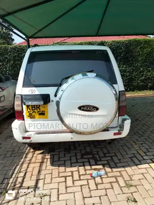 Toyota Land Cruiser Prado 2004 Silver