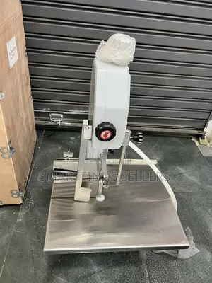 Premium Bone Saw – Durable, Sharp & Reliable