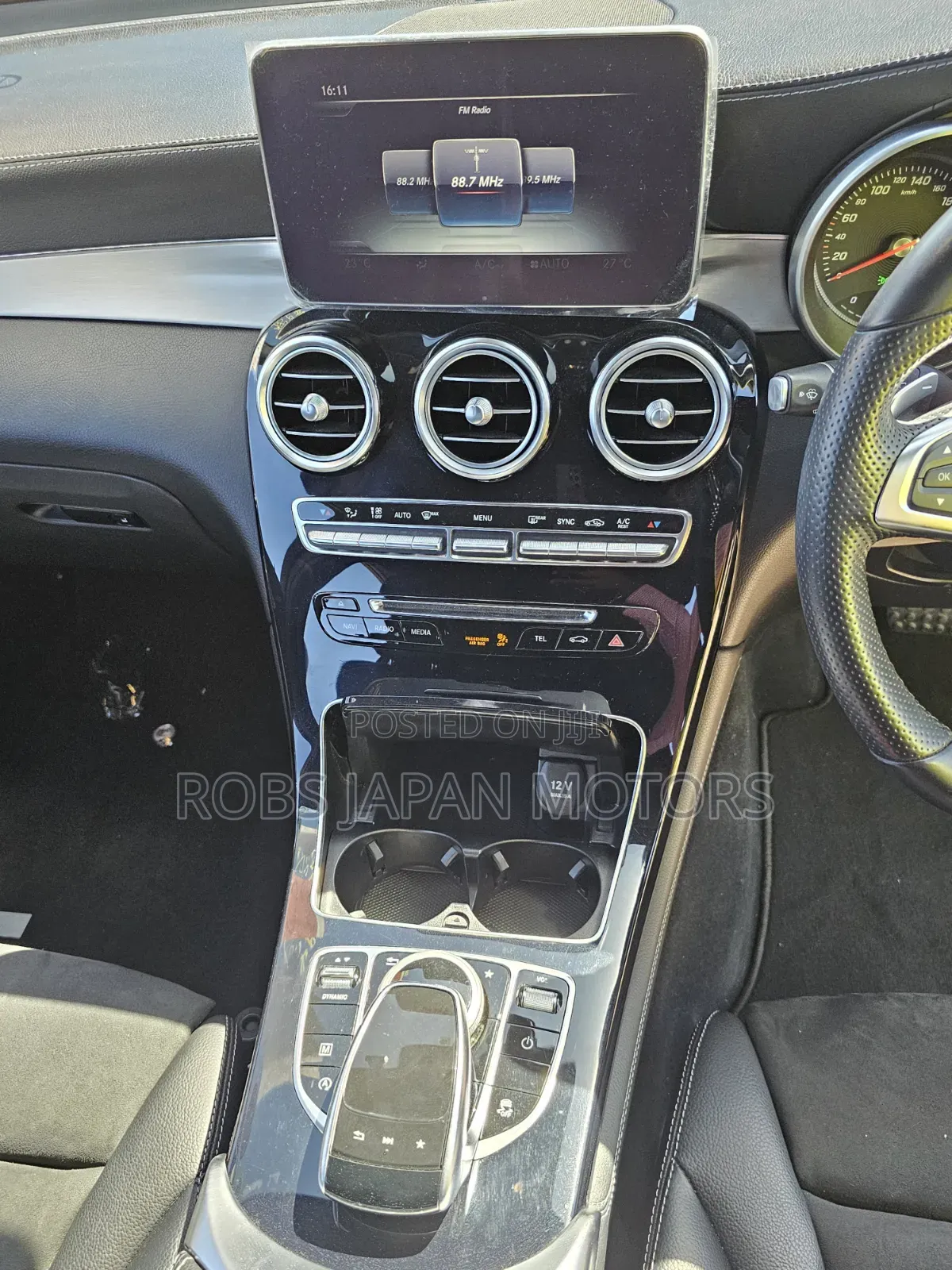 Mercedes-Benz GLC-Class 2018 Off white