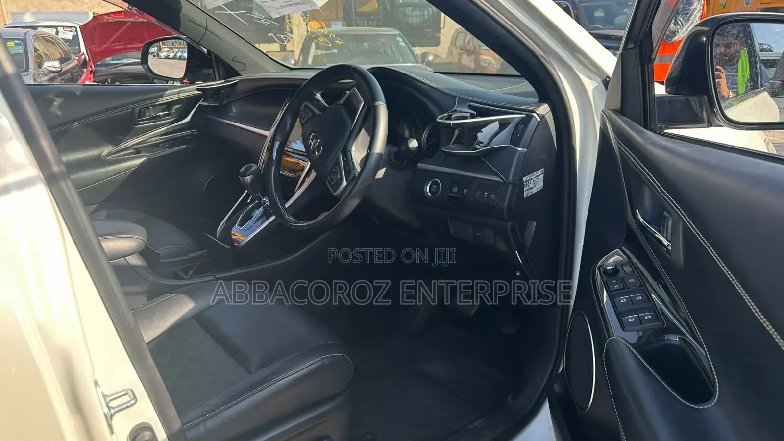 Toyota Harrier 2019 Pearl