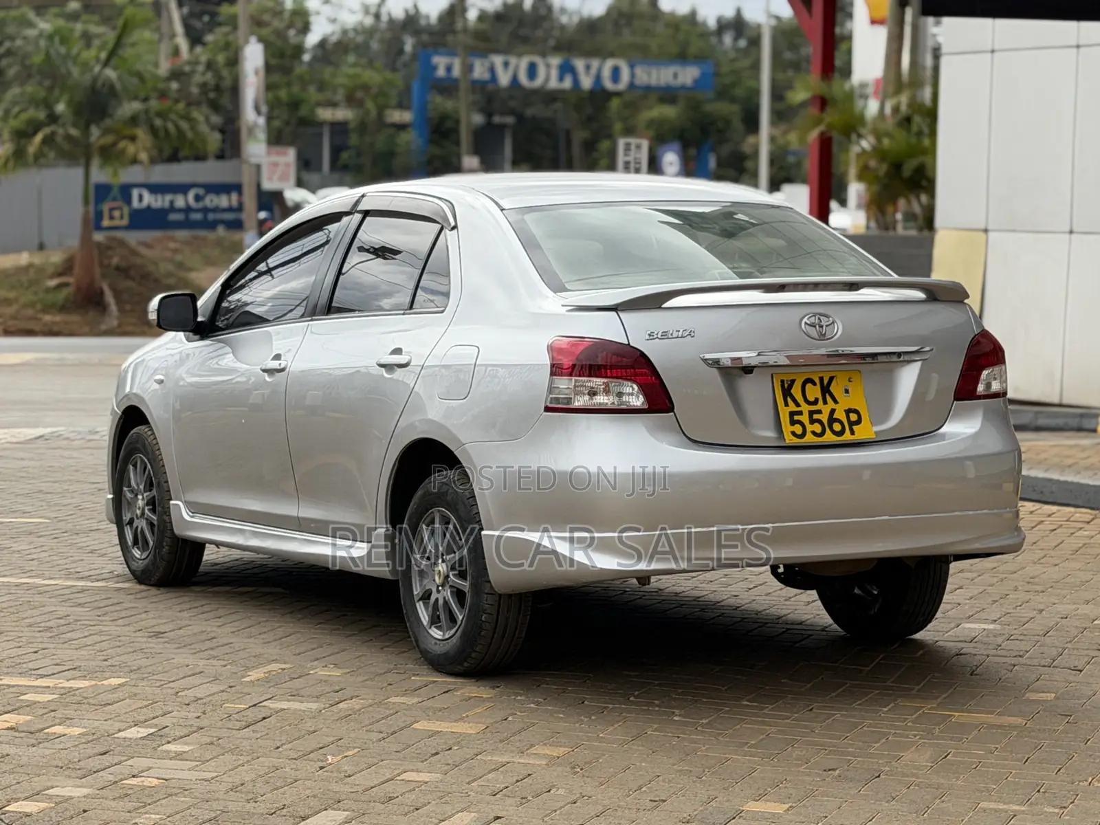Toyota Belta 2009 Silver