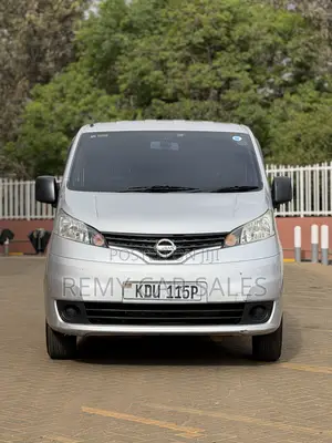 Nissan NV200 2019 Silver