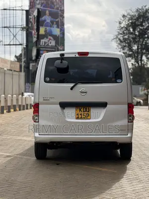 Nissan NV200 2019 Silver