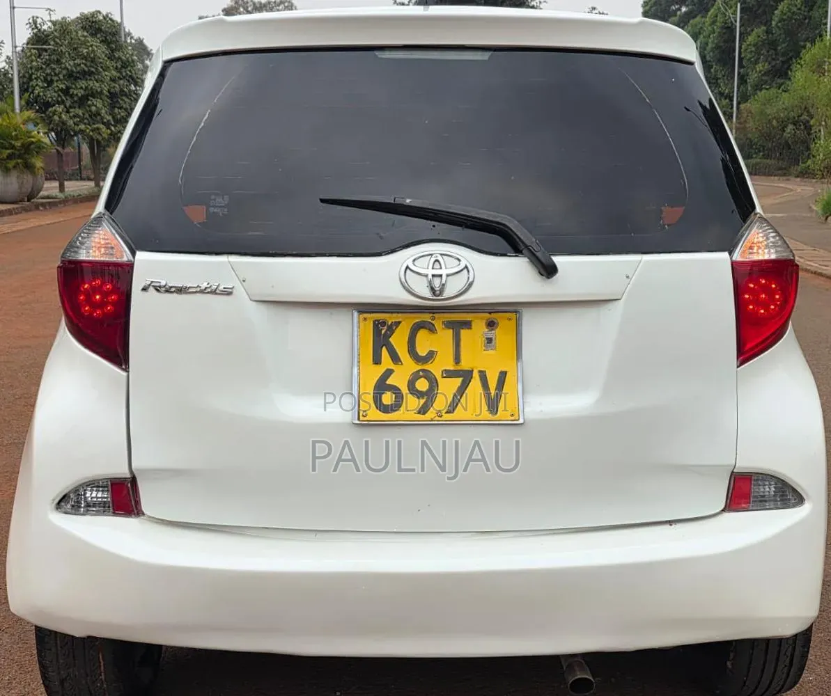 Toyota Ractis 2012 White