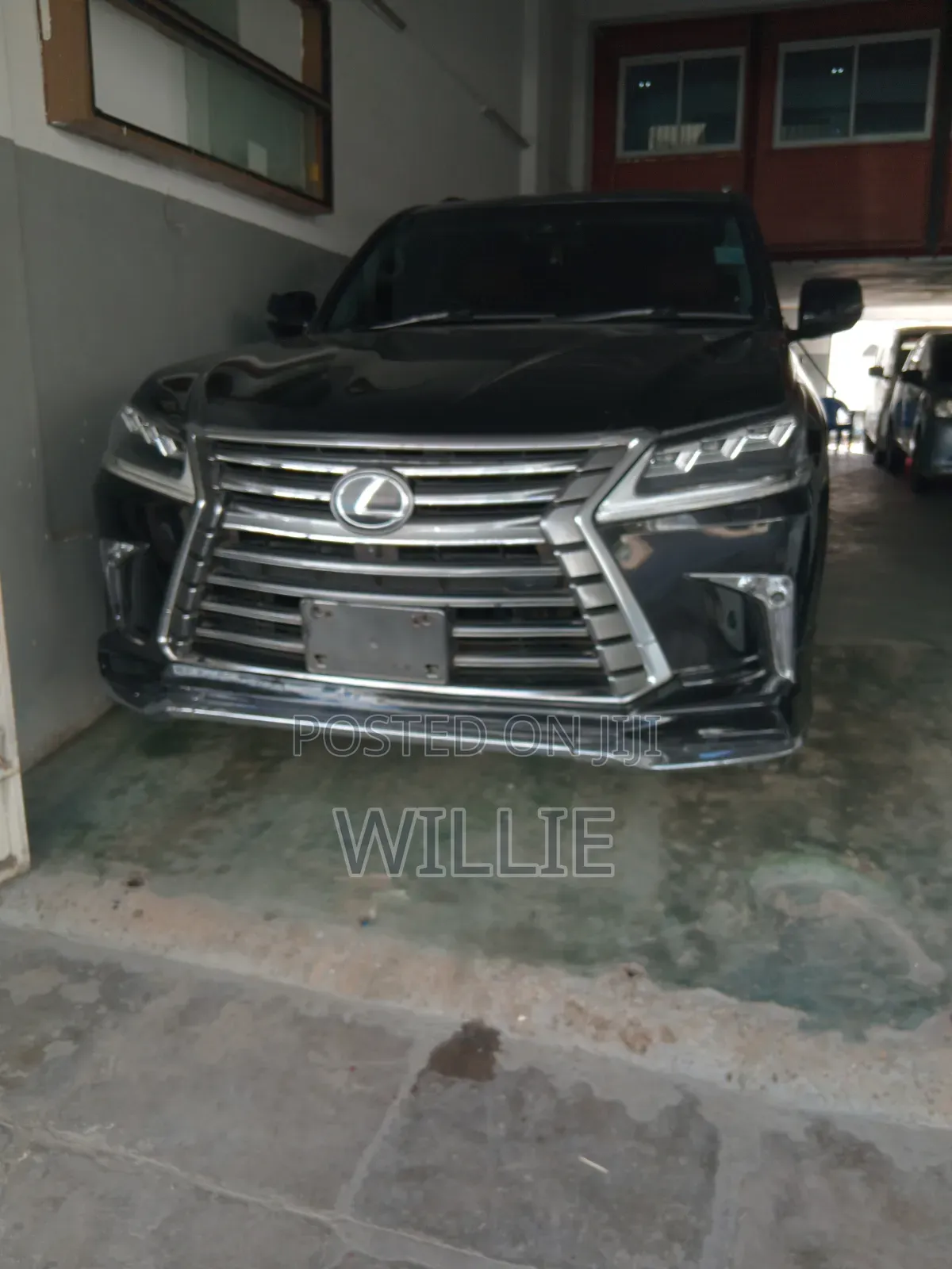 Lexus LX 2016 Black
