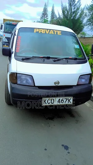 Nissan Caravan 2011 White