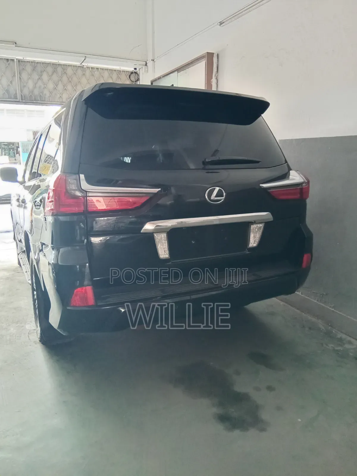 Lexus LX 2016 Black