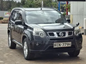 Nissan X-Trail 2.0 Petrol XE 2010 Black