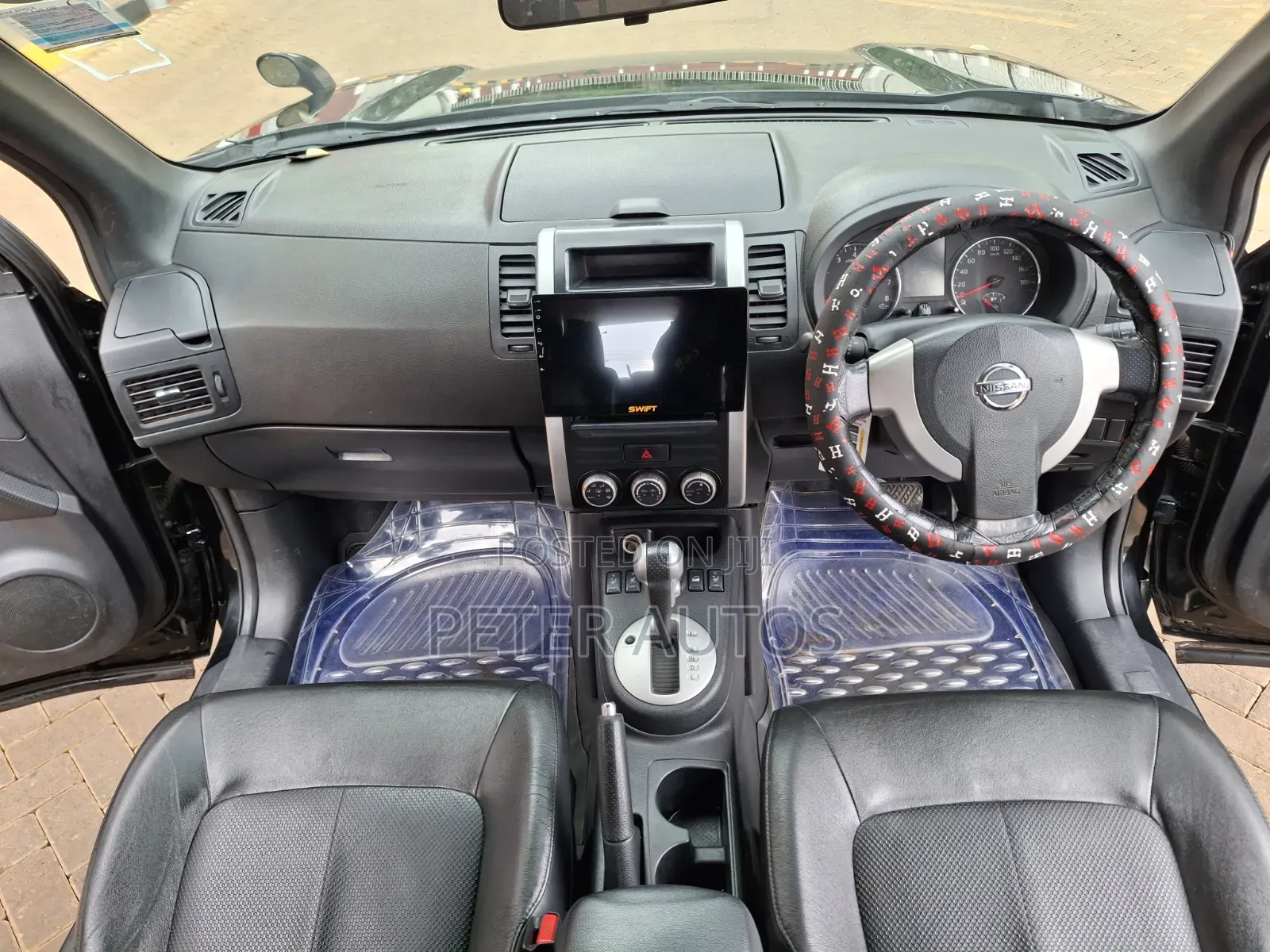 Nissan X-Trail 2.0 Petrol XE 2010 Black