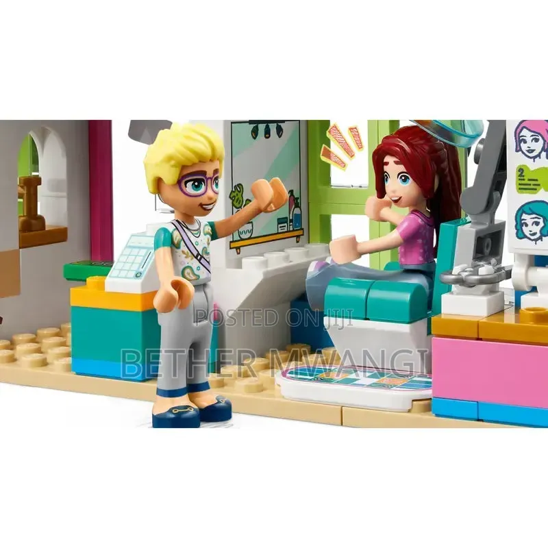 Lego FRIENDS HAIR SALON in Kenya