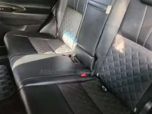 Toyota Harrier 2019 Black