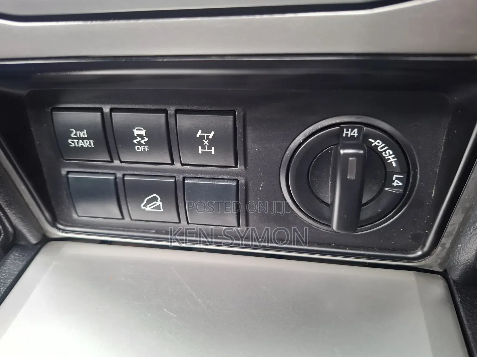 Toyota Land Cruiser Prado 2018 Black