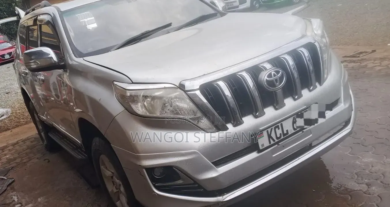Toyota Land Cruiser Prado 2014 Silver