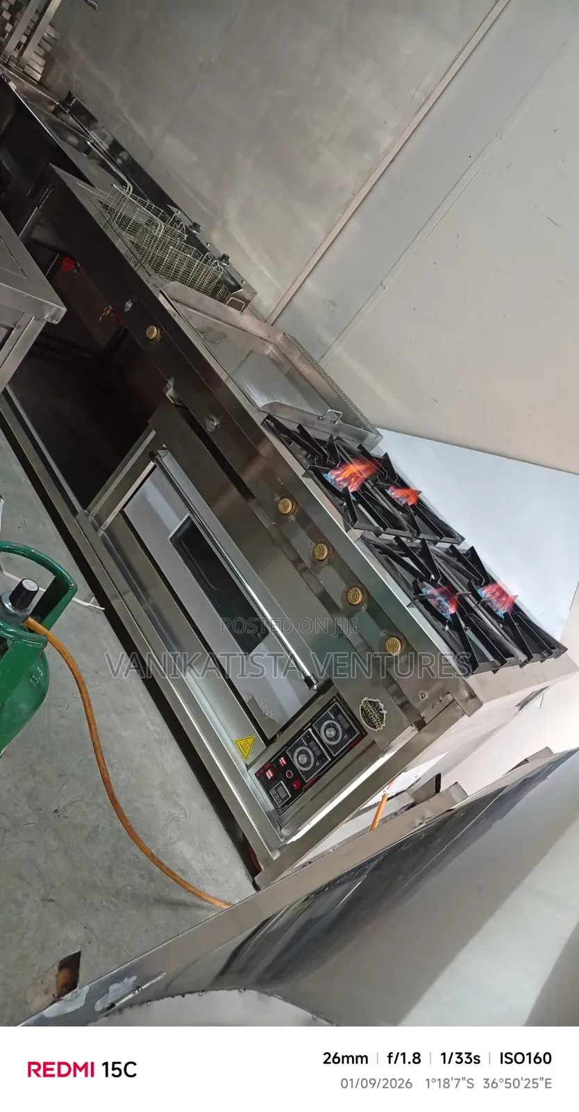 4-in-1 Commercial Gas Cooker [4 Burners + Deep Fryer + Griddle + Oven]