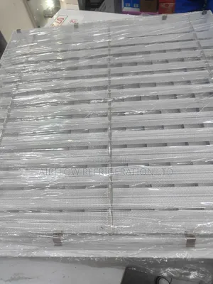Louvre Grill 6*6 With Mesh