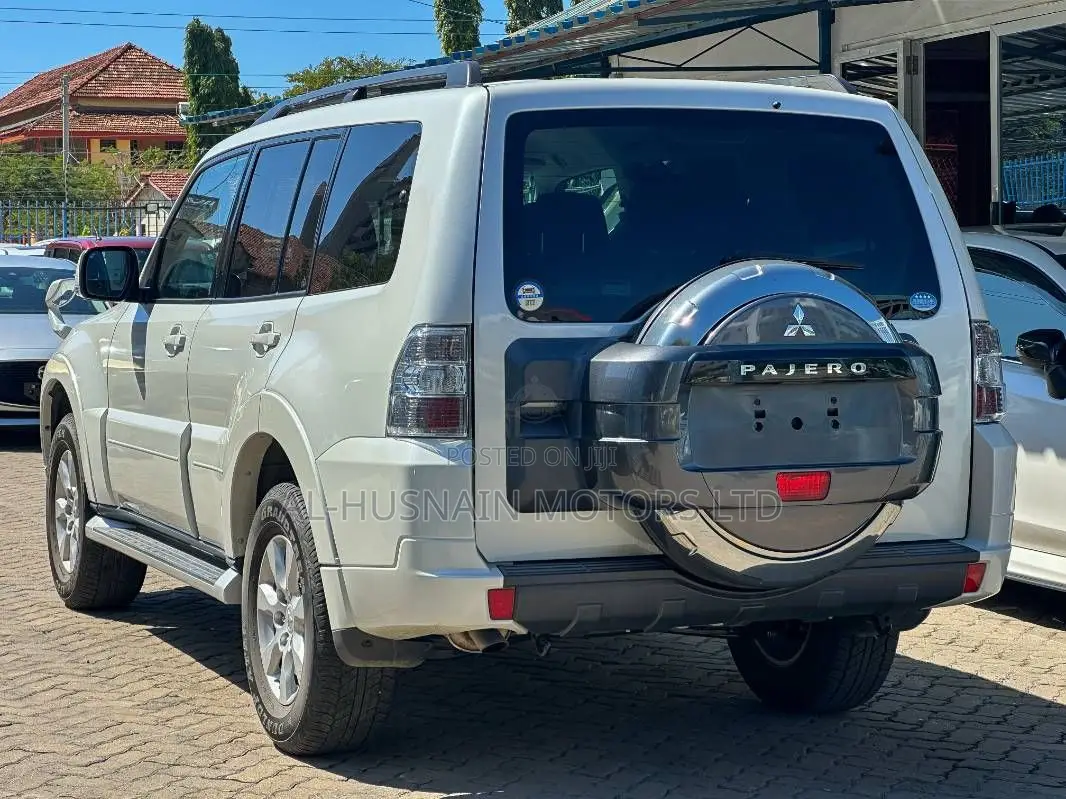 Mitsubishi Pajero V90 3.0 V6 GL 2019 Pearl