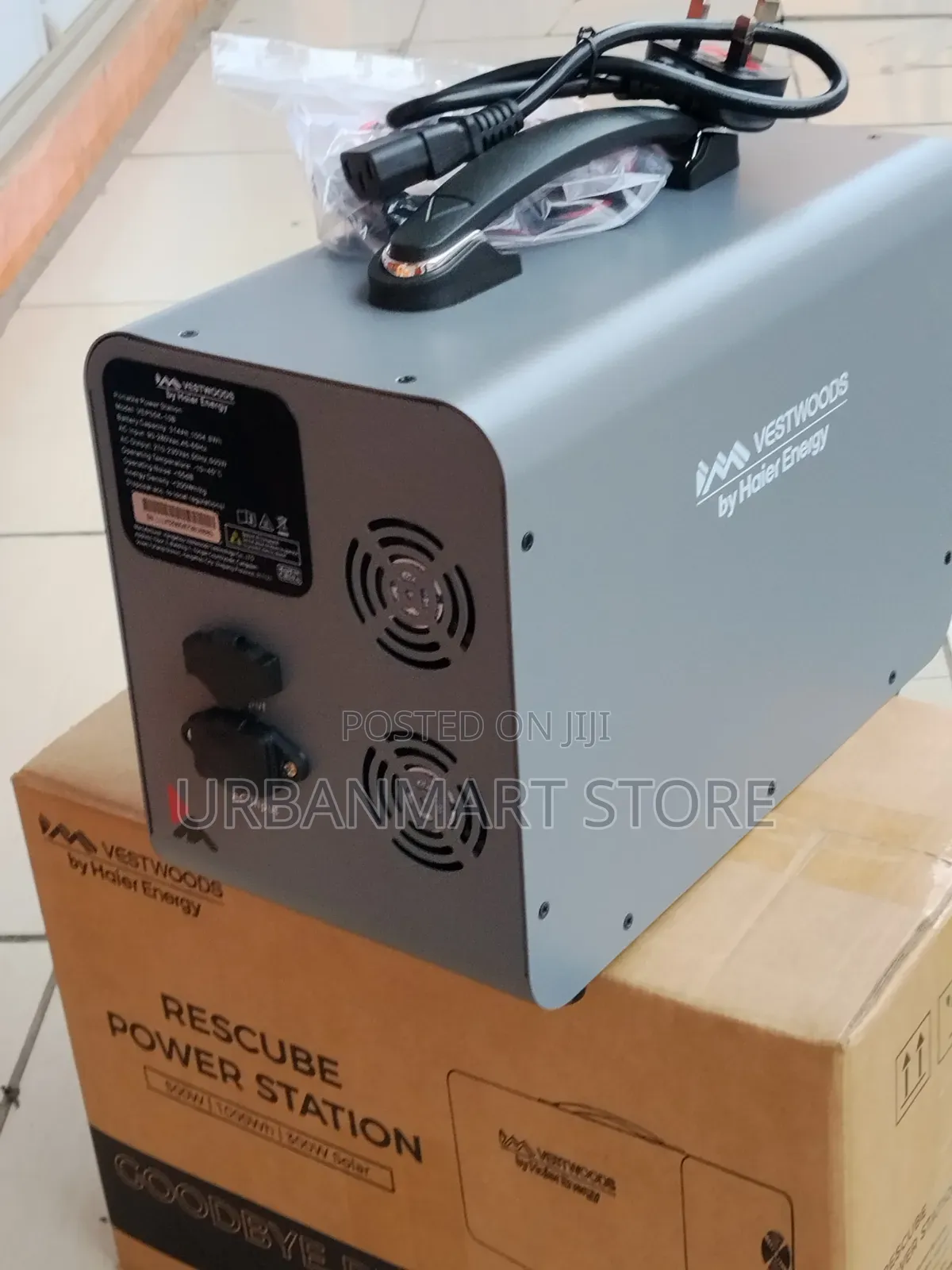 Brand New Vestwood 1KVA Portable Power Station 500W Output