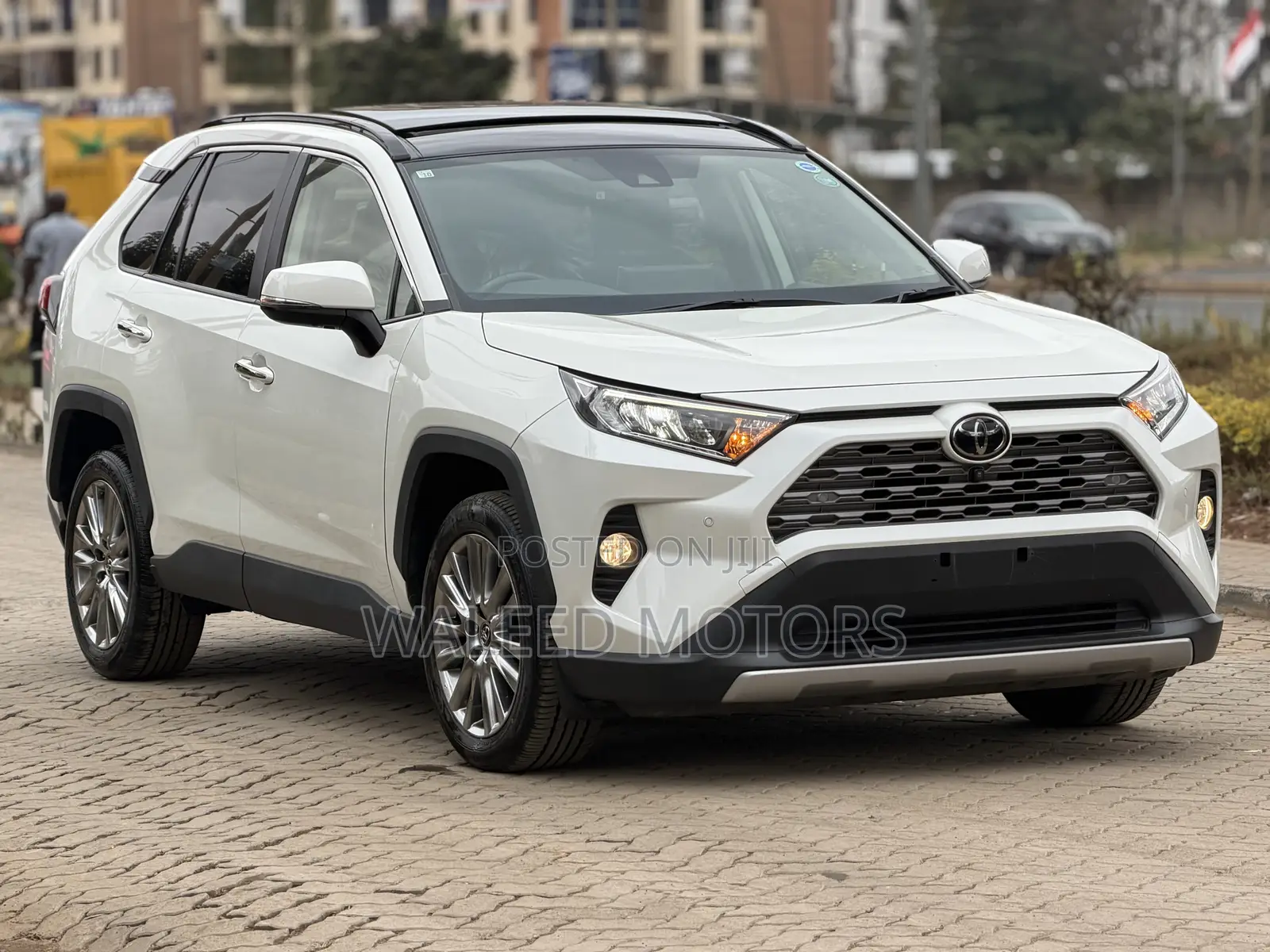 Toyota RAV4 2020 White
