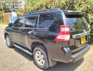 Toyota Land Cruiser Prado 2016 Black
