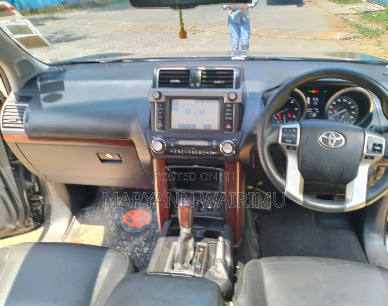 Toyota Land Cruiser Prado 2016 Black