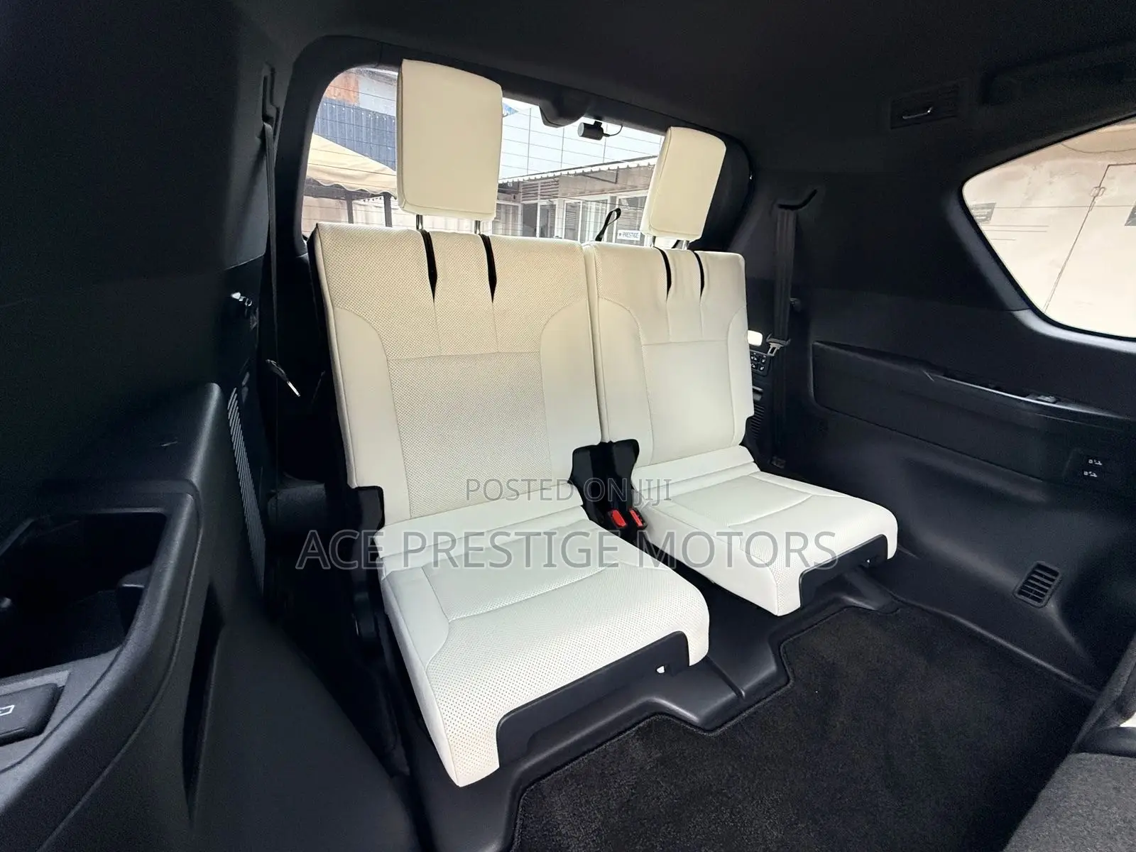 Lexus LX 2023 Black