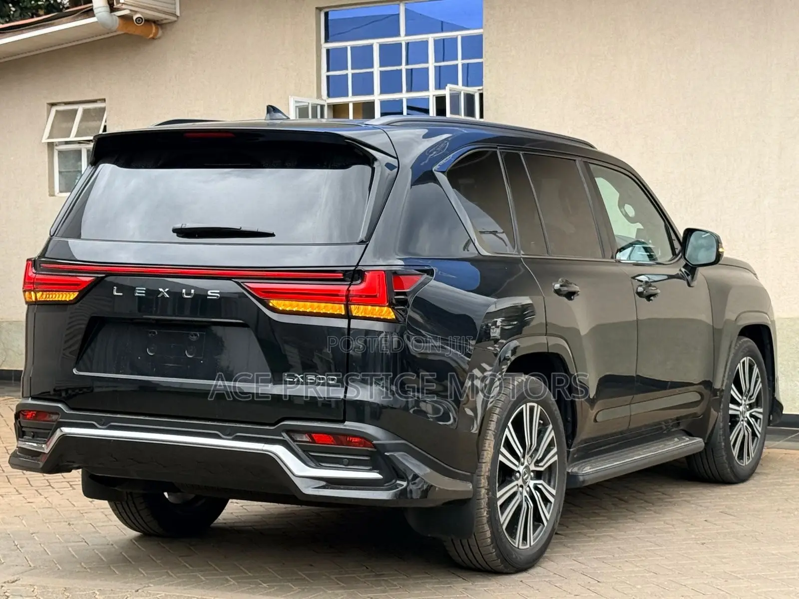 Lexus LX 2023 Black