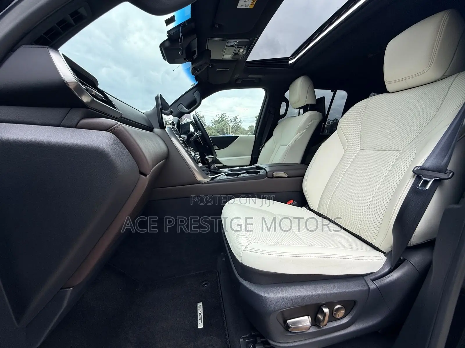Lexus LX 2023 Black