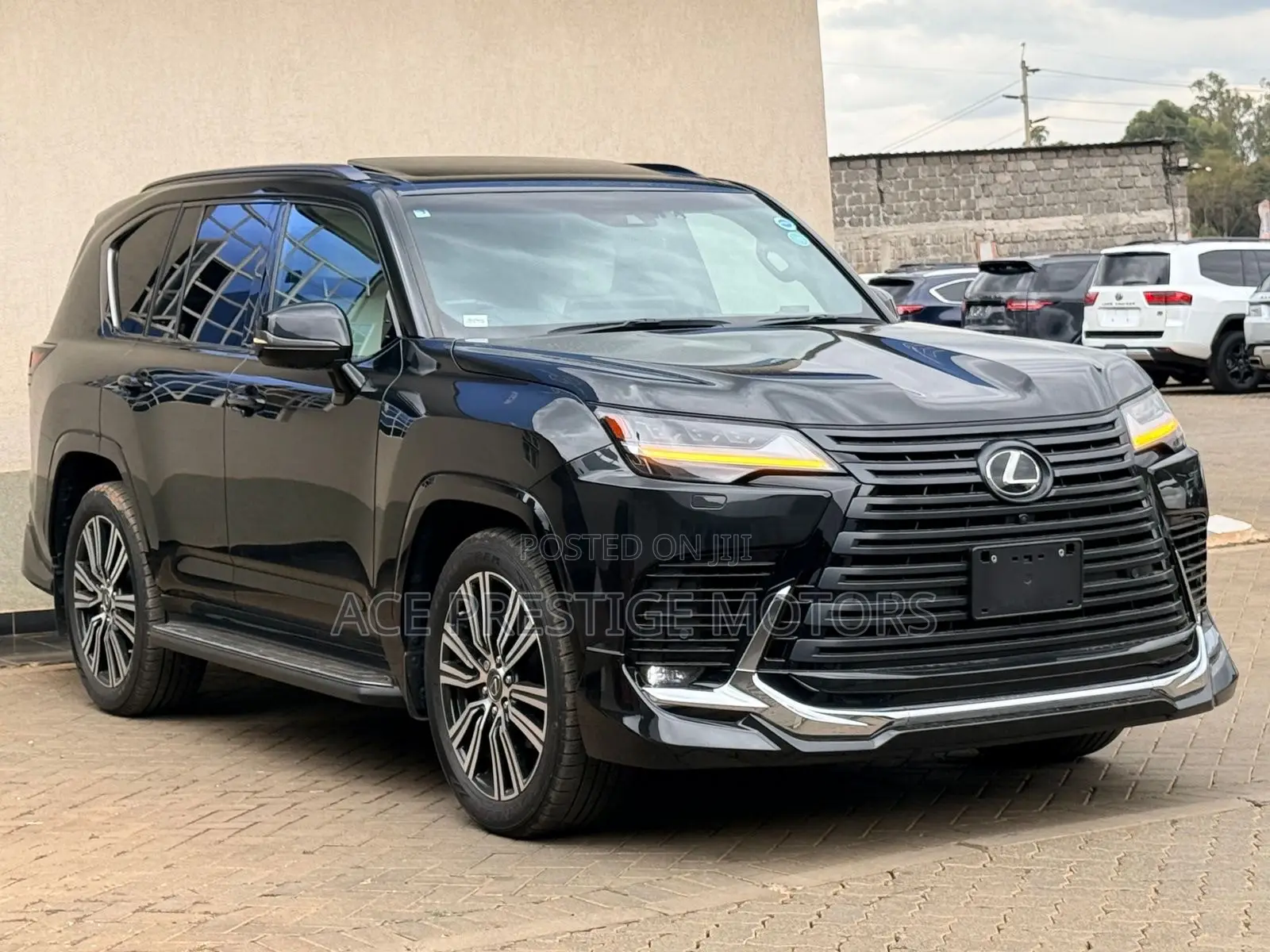 Lexus LX 2023 Black
