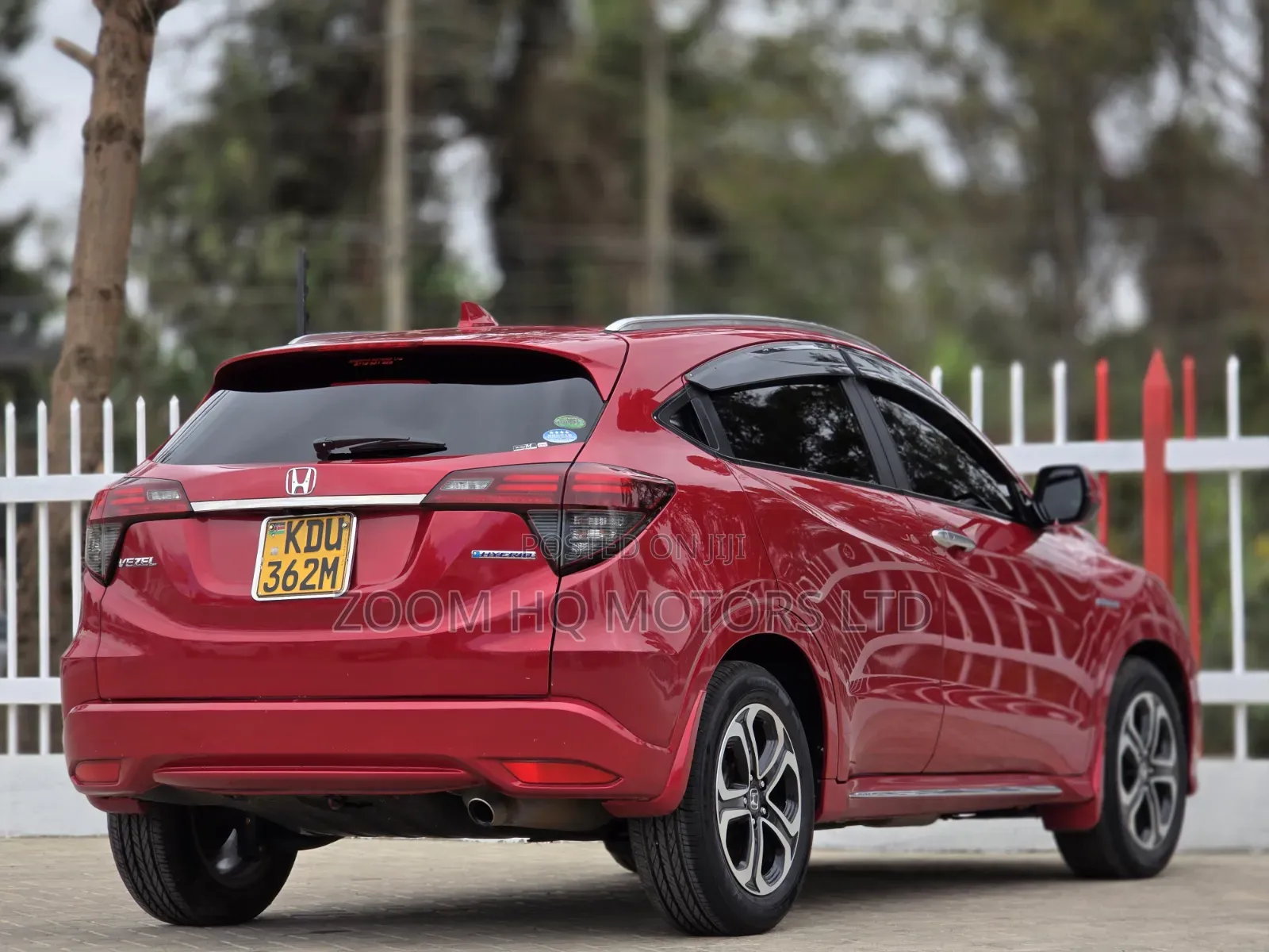 Honda Vezel 2018 Maroon