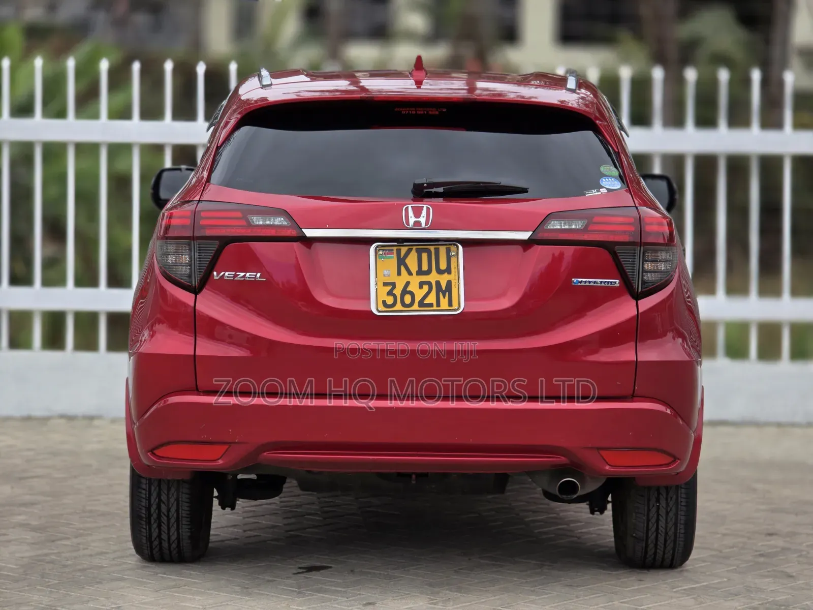 Honda Vezel 2018 Maroon
