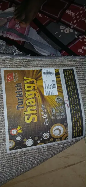 Mahogany 🛏 Bed 5*6