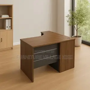 Office Furniture; 1.6M Curved Clerical Office Desk.