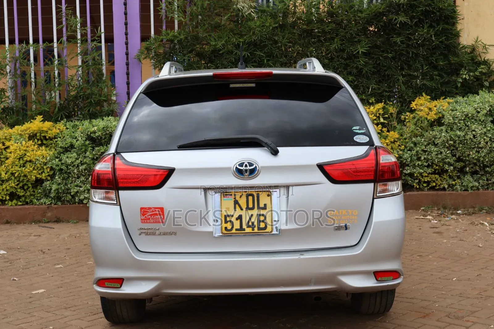 Toyota Corolla Fielder 2015 Silver