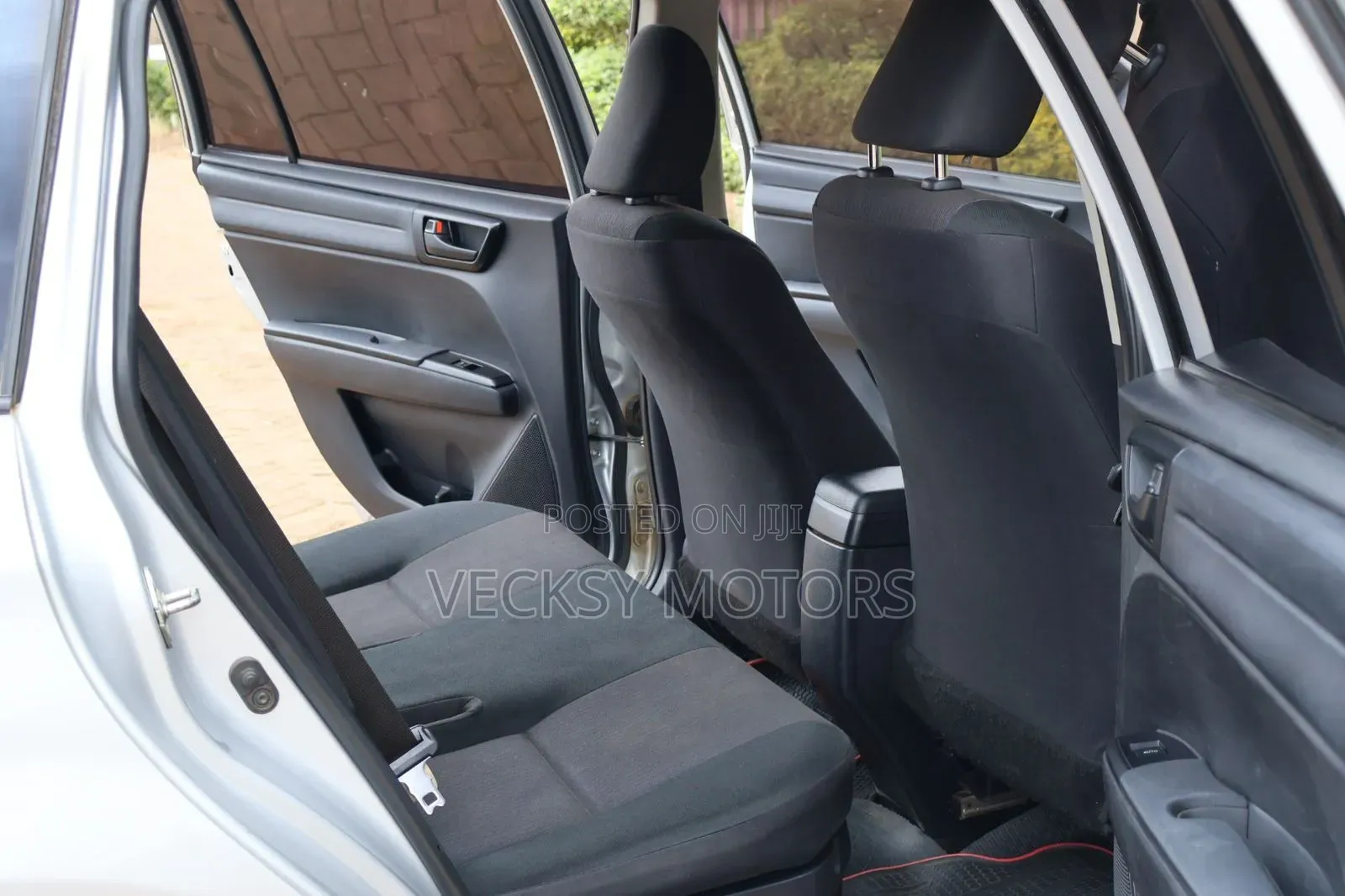 Toyota Corolla Fielder 2015 Silver