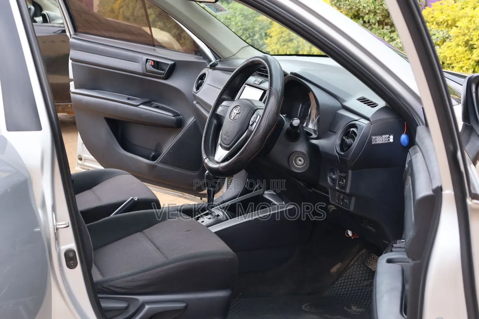 Toyota Corolla Fielder 2015 Silver