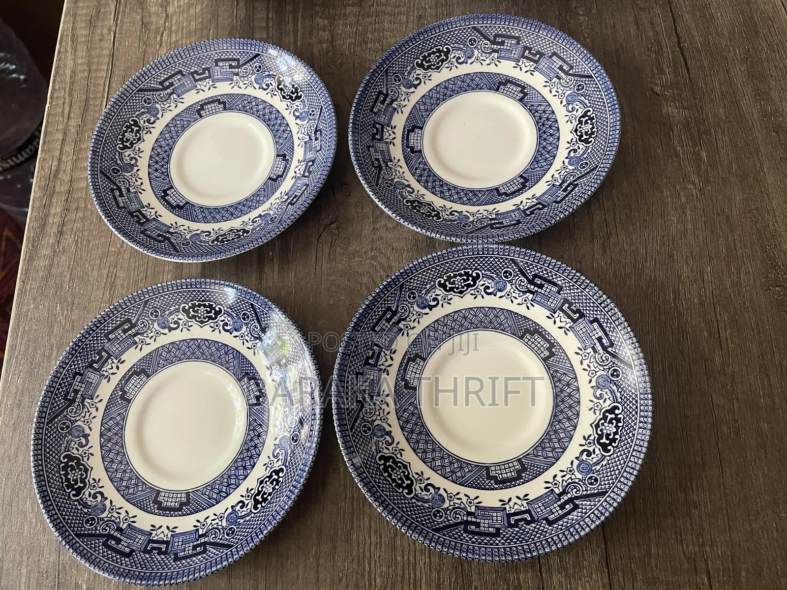 16 Piece Vintage China Blue Willow Collection