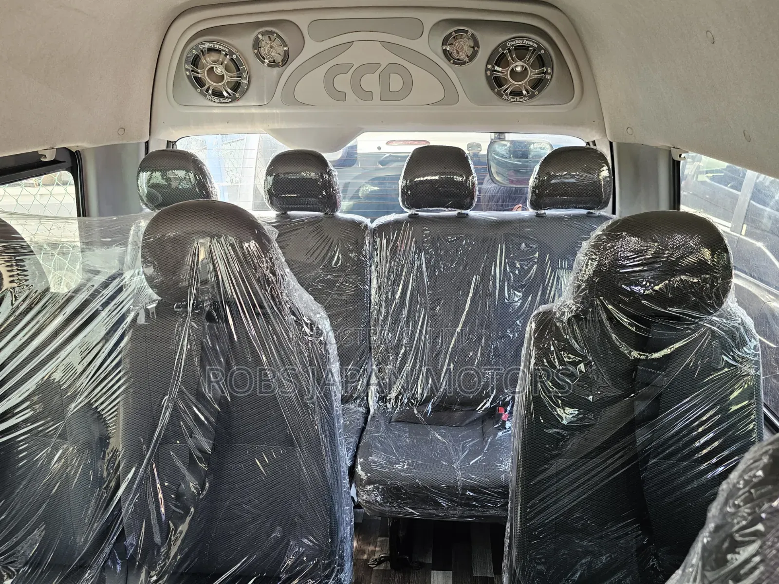 Toyota HiAce 2019 Silver