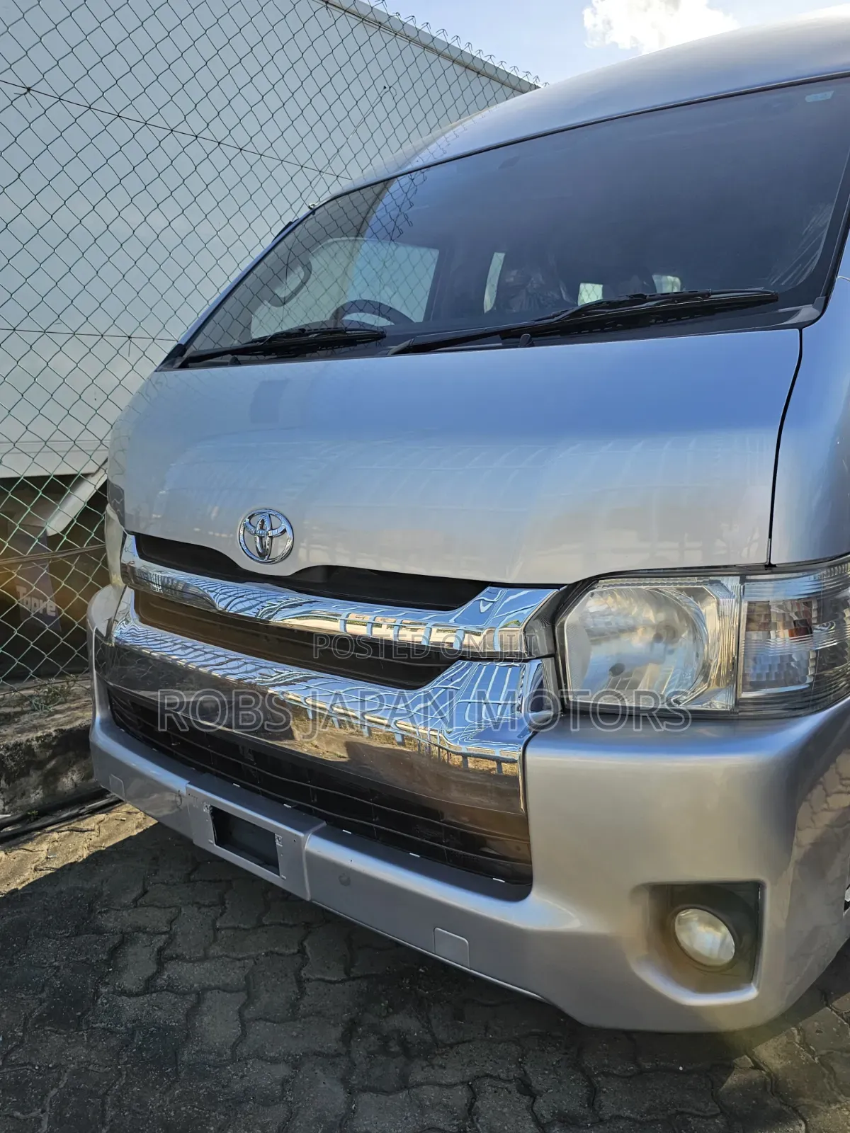 Toyota HiAce 2019 Silver