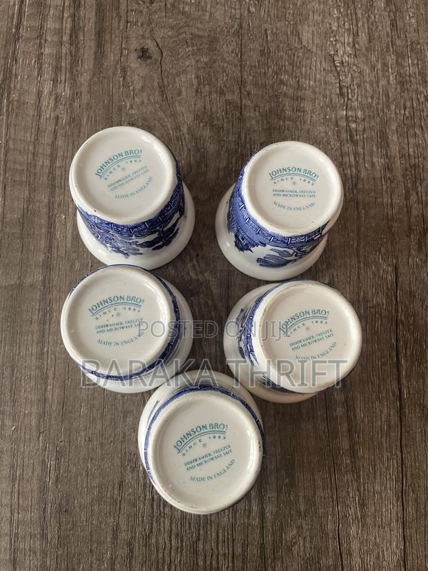 16 Piece Vintage China Blue Willow Collection - thumbnail 9