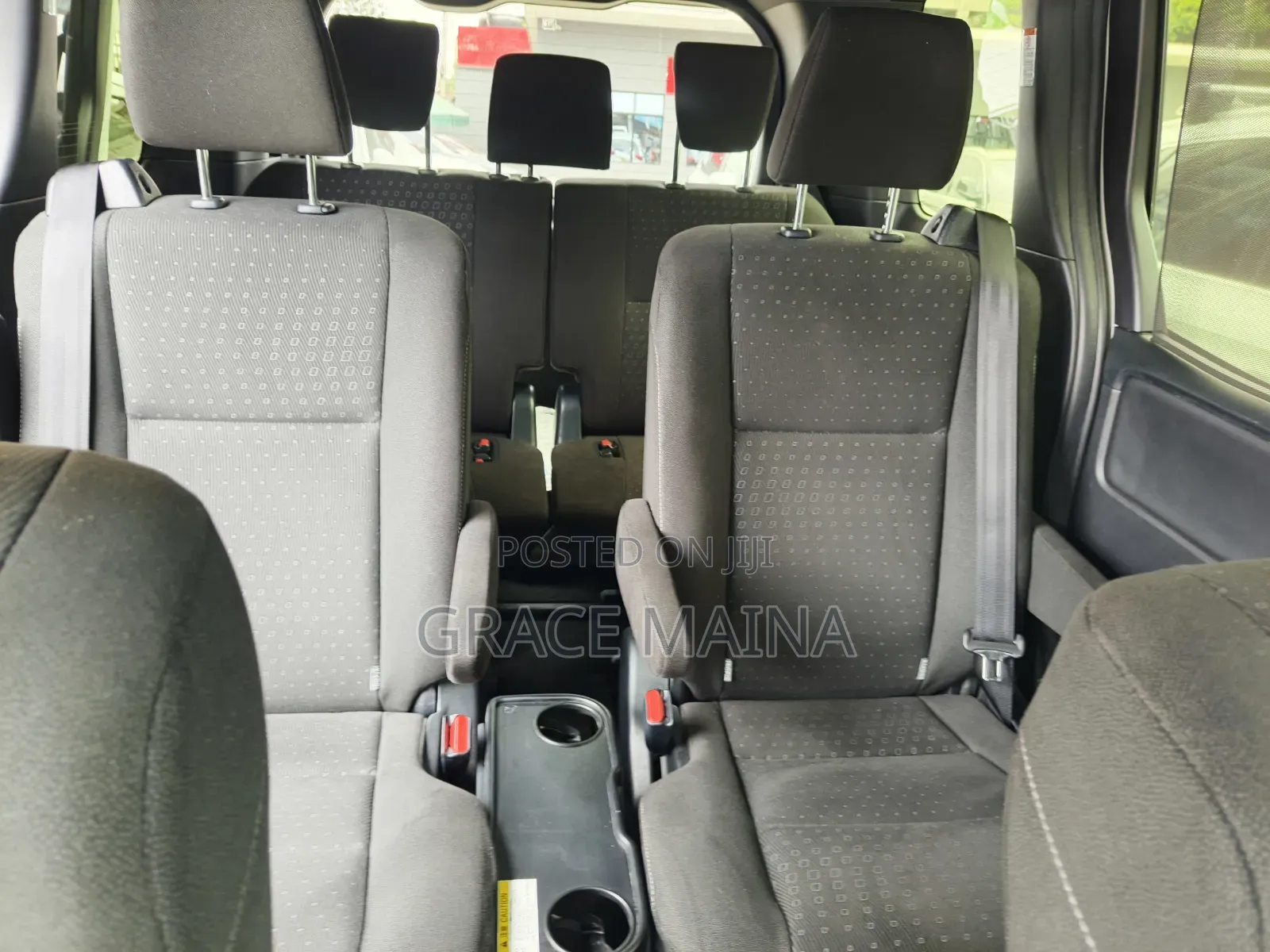 Toyota Voxy V 2WD 7-Seater 2019 White