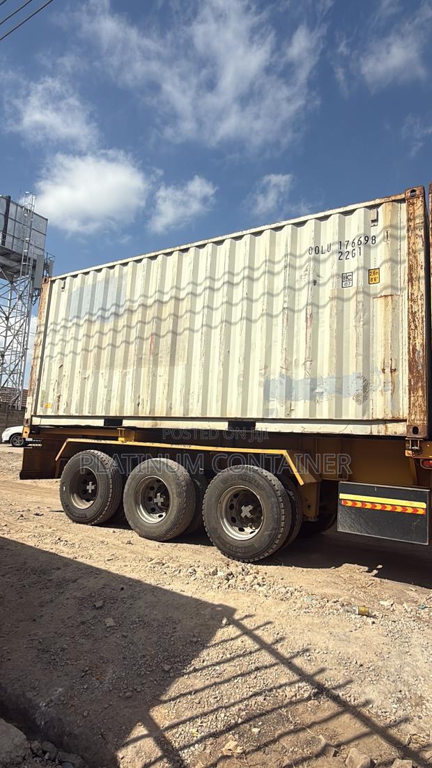 Container Bedsitter